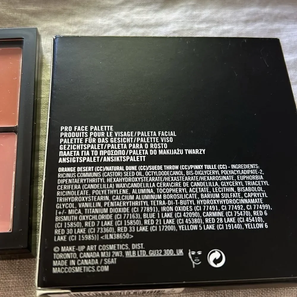 MAC M.A.C Pro Face Palette - Light Blush 0.35 oz/g New in the box Ipsy b…
